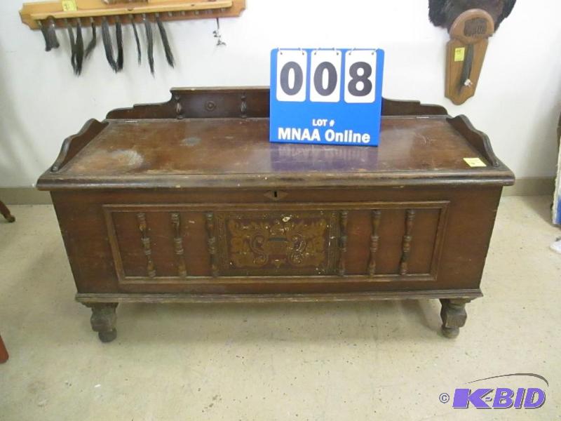 lot 00008 image: Antique E. R. Co. Cedar Chest