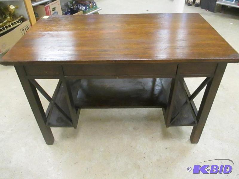 lot 11 image: Vintage Wood Desk