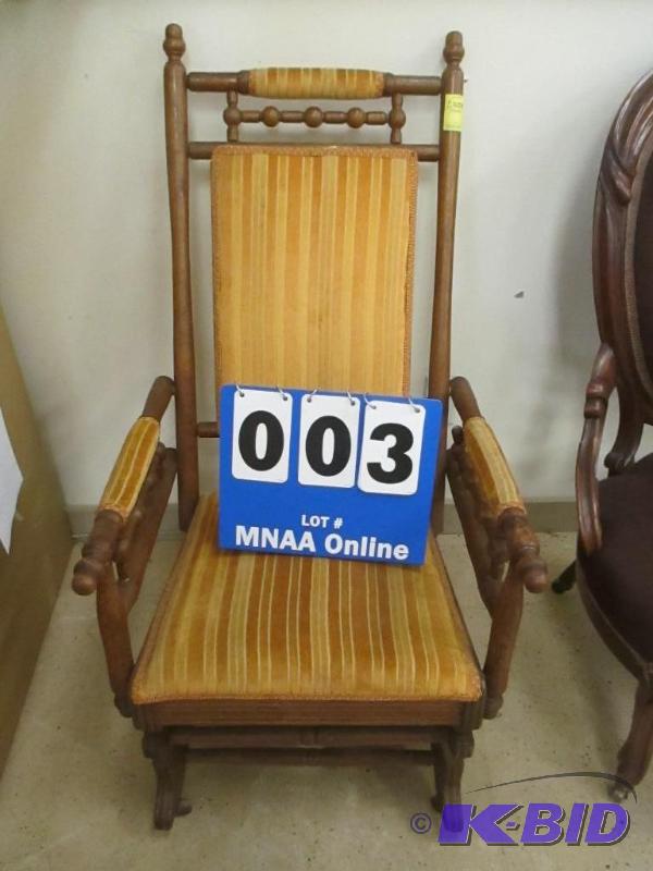 lot 3 image: Vintage Striped Chair