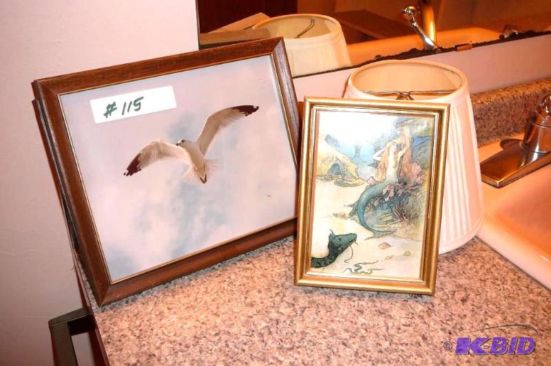 2 prints and 1 lamp shade&nbsp 1 siegal&nbsp...