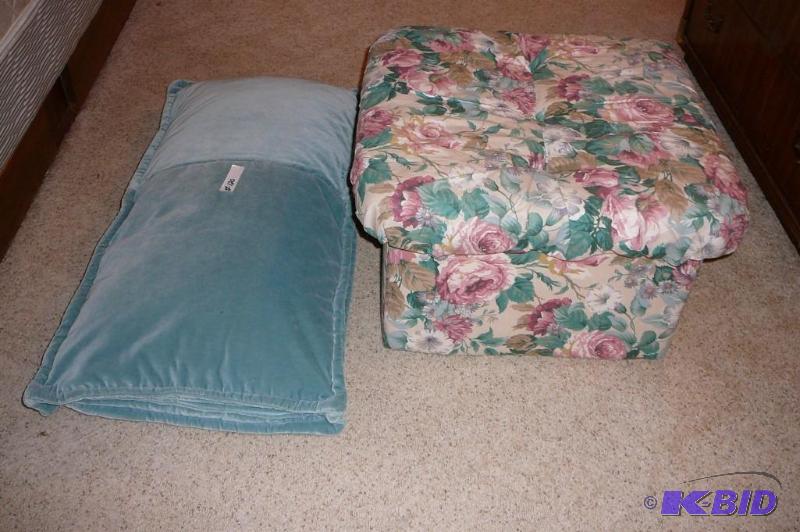 Foot rest and body pillow &nbsp...