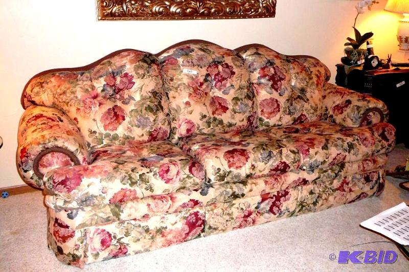 England cloth floral design pattern couch by ...