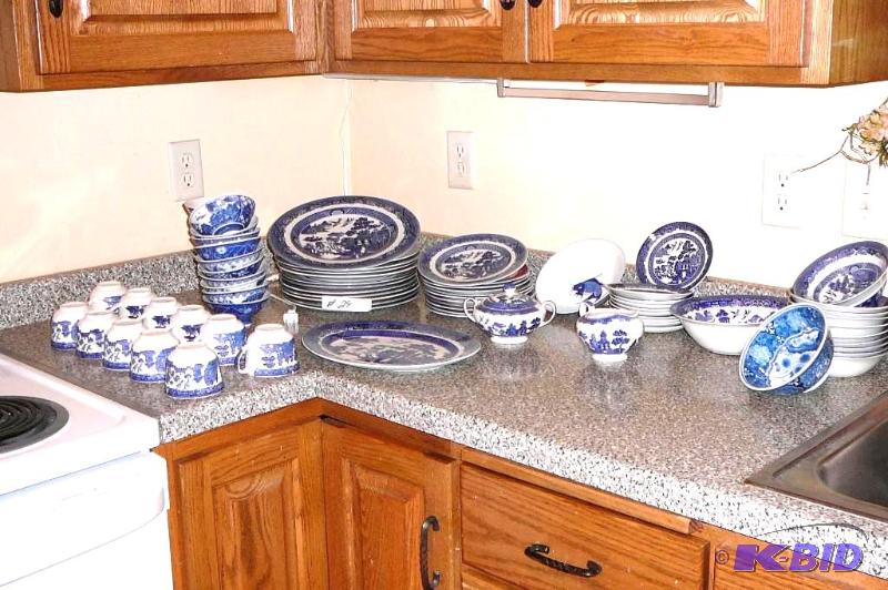 Collection of Willow Johnson Bros made in Eng...