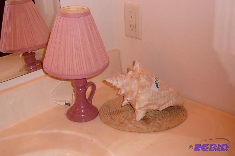 Lamp with concha&nbspshell&nbsp...