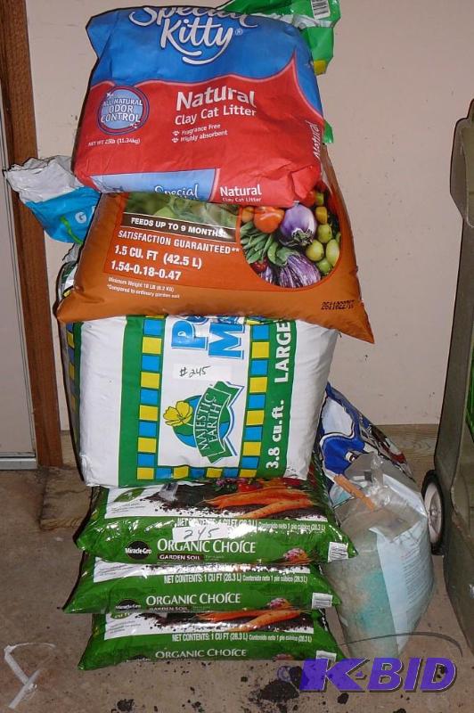 lot 245 image: Organic choice garden soil 3 new bags. Peat m...