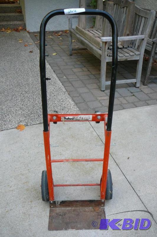 lot 266 image: 4 Wheel wander cart ...