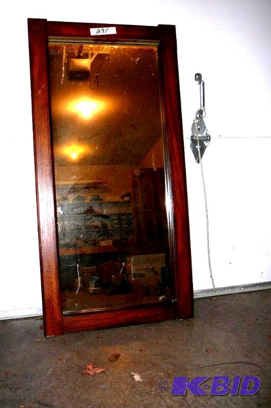 lot 291 image: Mirror 20&quotW x 40-12&quotT oak frame &n...