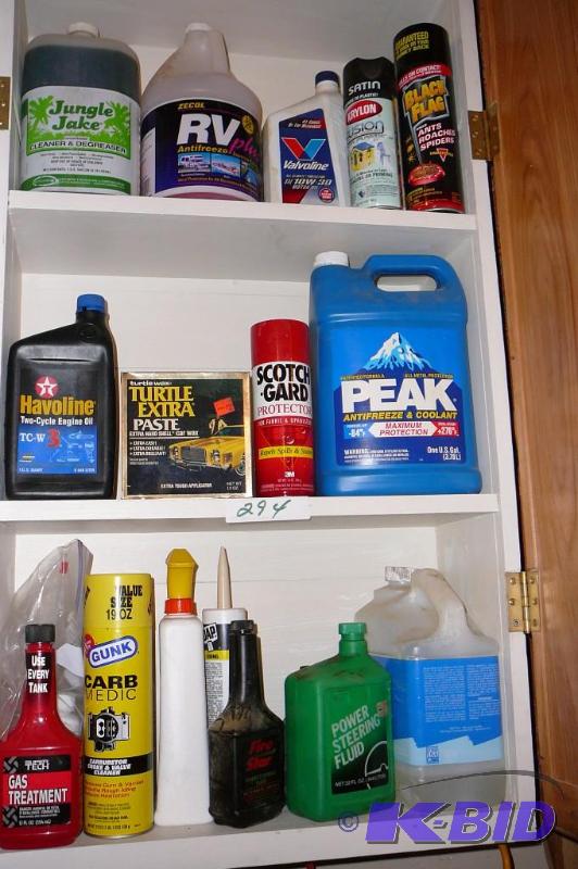lot 294 image: Large lot of miscellaneous garage supplies an...