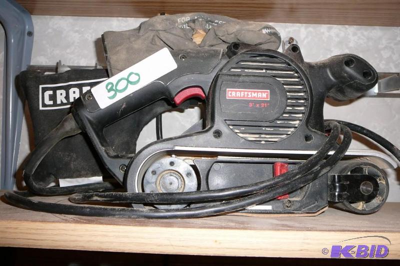 lot 300 image: Craftsman belt sander 3" x 21"...
