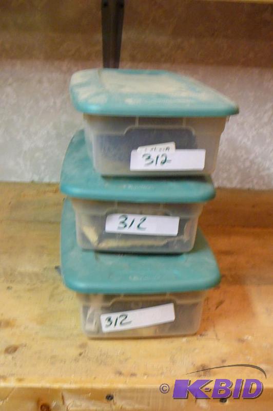 lot 312 image: Lot of miscellaneous light chain, pulleys , f...