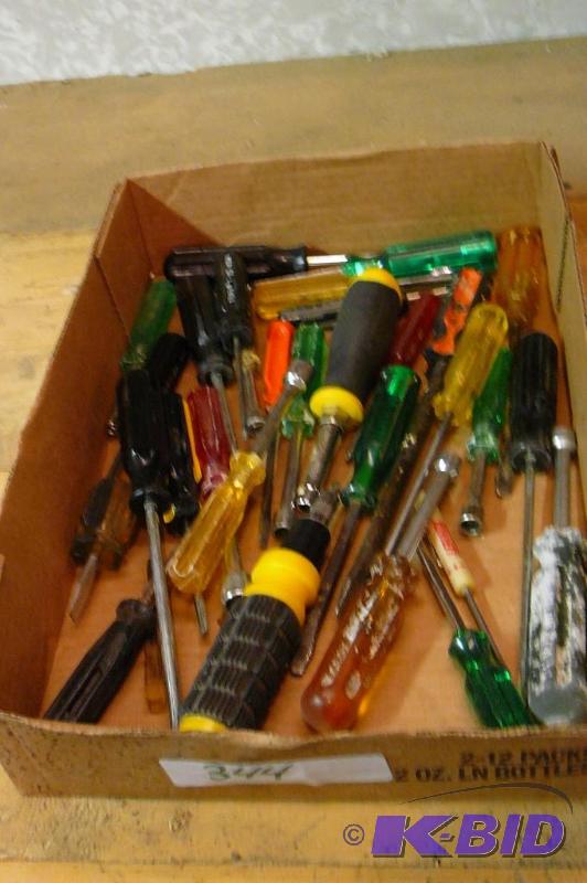 lot 344 image: Large lot of miscellaneous&nbspsize screw dr...