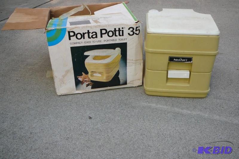 lot 366 image: Porta&nbsppotti 35...