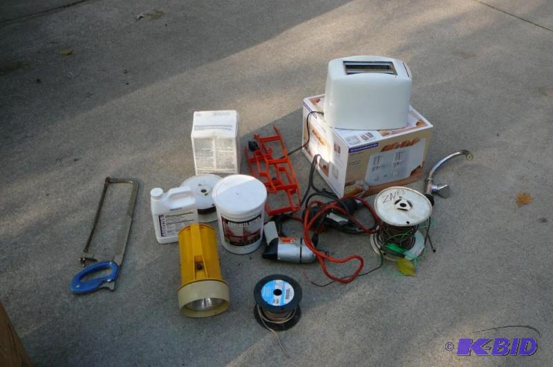 lot 390 image: Lot of misc wire, toaster, water faucet, ligh...