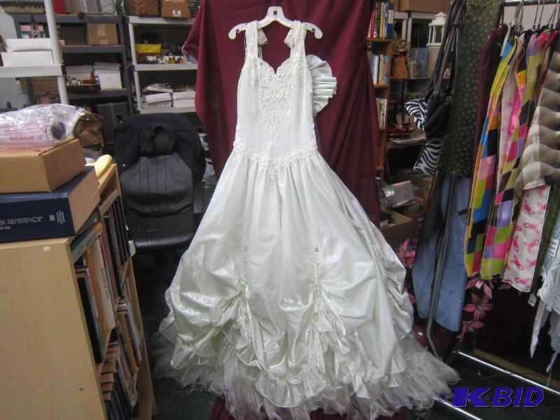 Light Green Wedding Gown