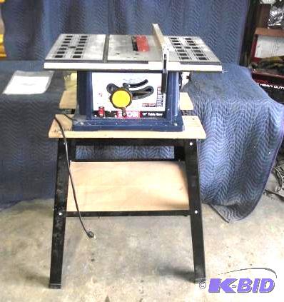 Ryobi Table Saw   Adjustable angles and cuts ...