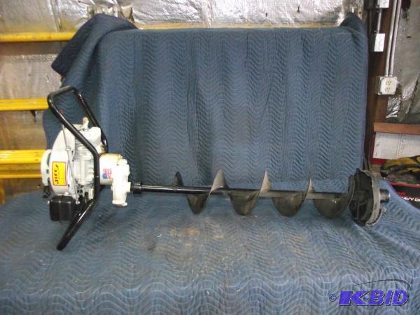 Jiffy Ice Auger   Model 30  Starts, runs and ...