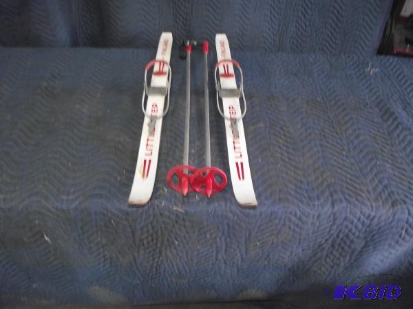 Little Step Cross Country Skis   Includes pol...