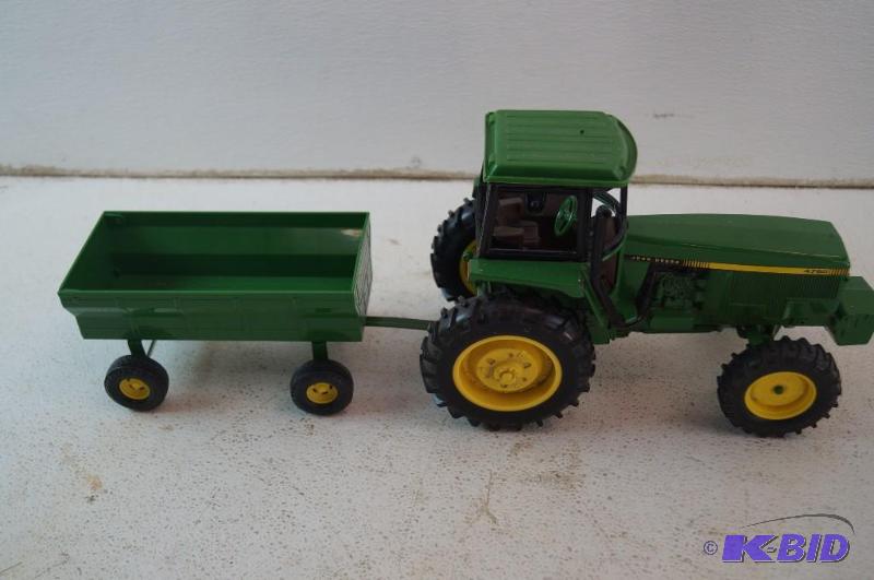 toy tractor
