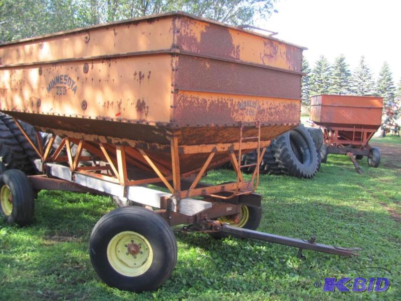 lot 17 image: Minnesota 250 Gravity Box
