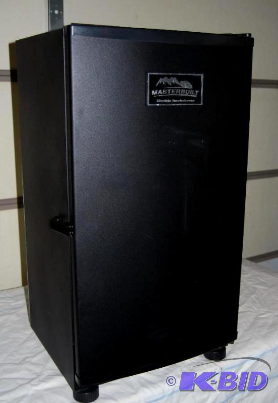 Masterbuilt 30&quot Digital Electric Smoker,...