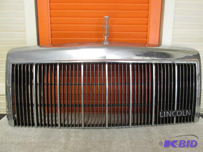 lot 1 image: 91 or 92 Lincoln Grill