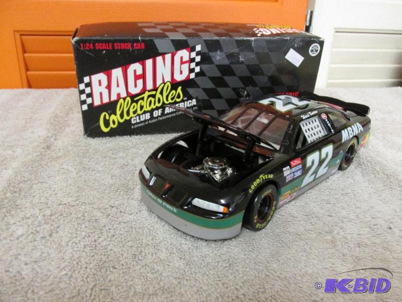 lot 16 image: Ward Burton, 124, RCCA, #22, 1997 MBNA