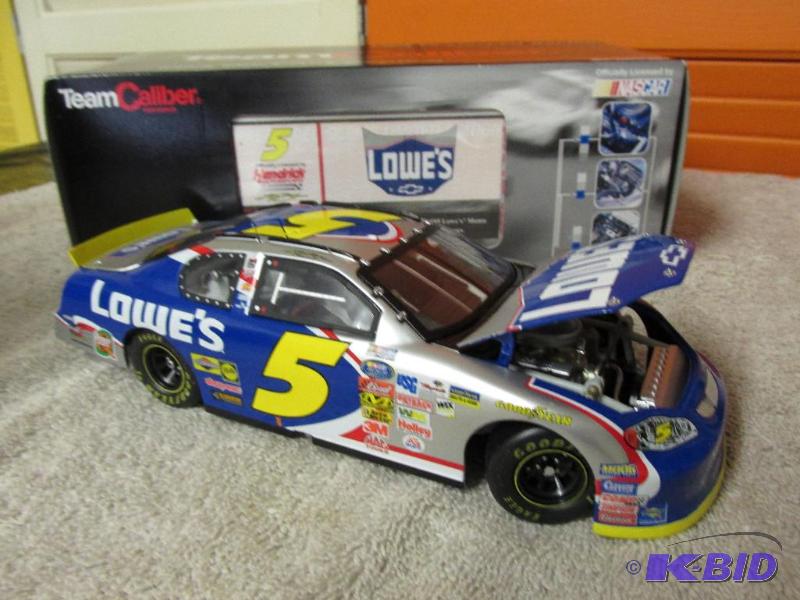 lot 18 image: Kyle Busch, 124, Tam Cauber, #5, 2004 Lows (with rookie stripes)