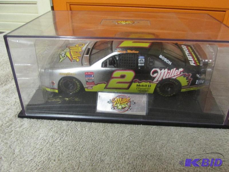 lot 28 image: #2 Rusty Wallace - Miller - 1996 - Thunderbird