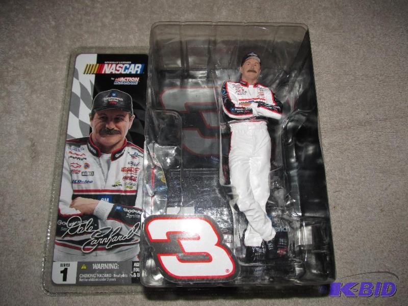 lot 32 image: Dale Earnhardt Action Figure