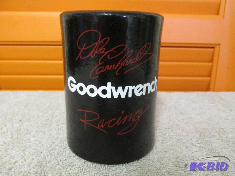 lot 63 image: Can Cooler - Dale Earnhardt - Goodwrench