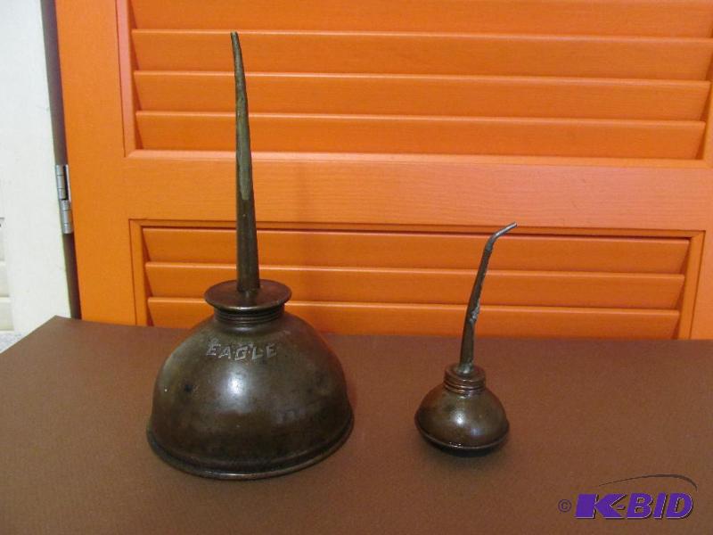 lot 82 image: Two Vintage Copper Oil Cans