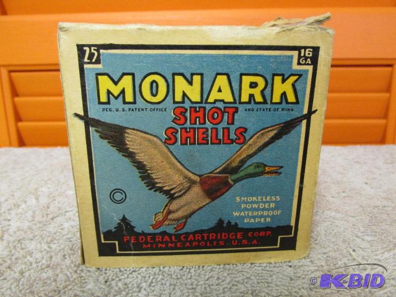 lot 95 image: Monark Shotgun Shell Box