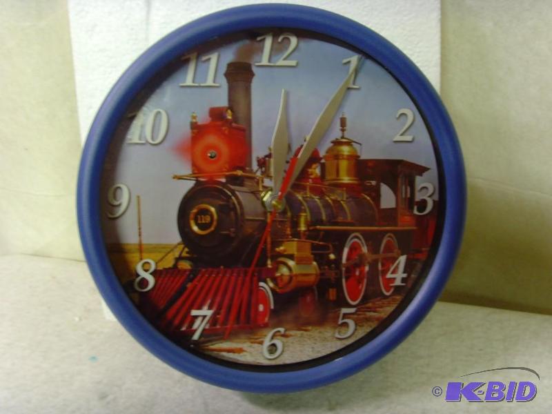 lot 121 image: Novelty Train Wall Clock