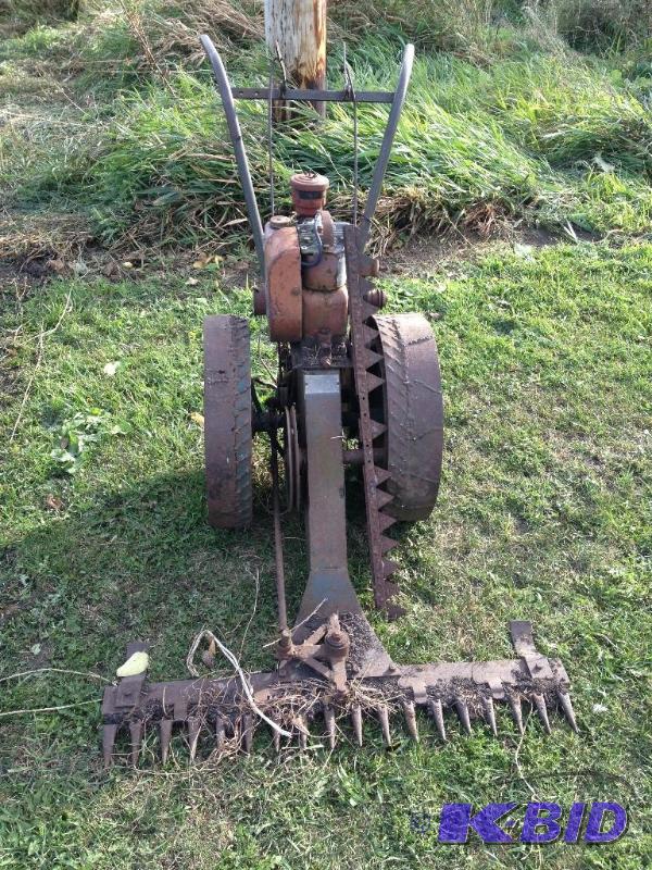 lot 9 image: Walk Behind Sickle Mower