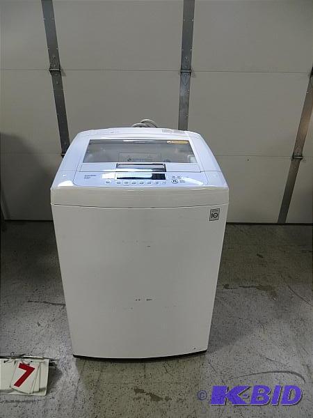 lot 7 image: LG WT1101CW&nbspWhite 4.3 cu. ft. Large capa...