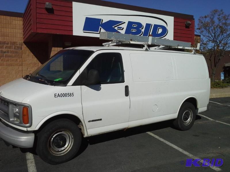 2000 Chevy Express Van