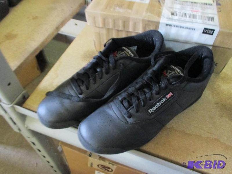 Reebok 8.5 shoes...