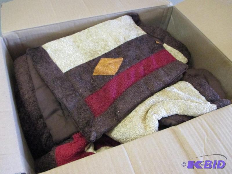 3 pc comforter set...