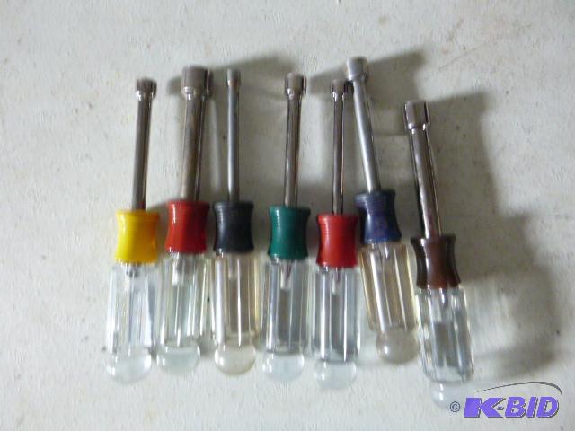 lot 121 image: Seven Craftsman Nut Drivers 316" to 12...