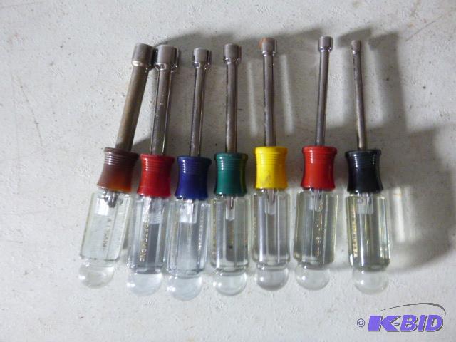 lot 122 image: Seven Craftsman Nut Drivers 316" to 12...