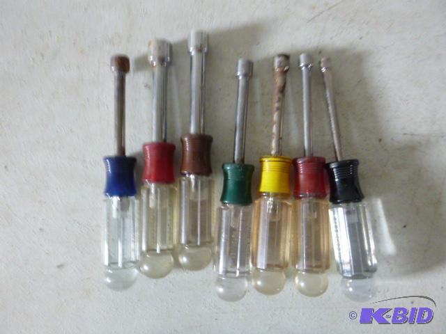 lot 123 image: Seven Craftsman Nut Drivers 316" to 12...