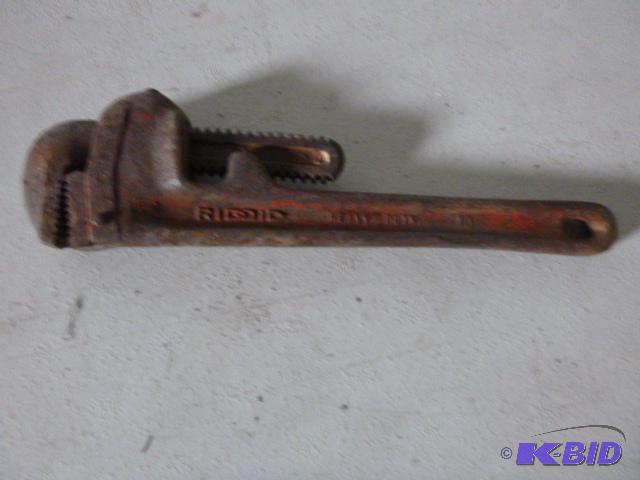 lot 13 image: Ridgid 10" Pipe Wrench...