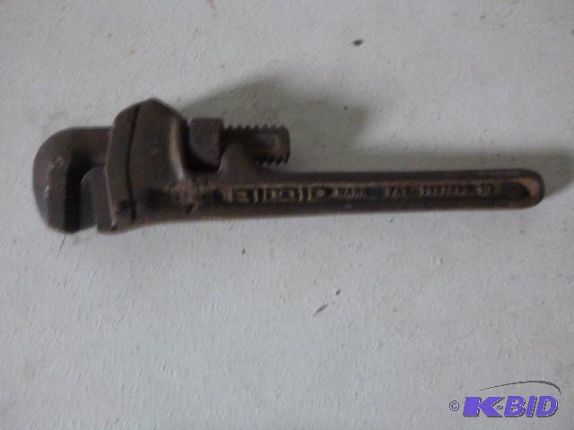 lot 14 image: Ridgid 10" Pipe Wrench...