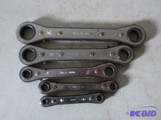 lot 142 image: Ratcheting Wrenches 14" to 78"...