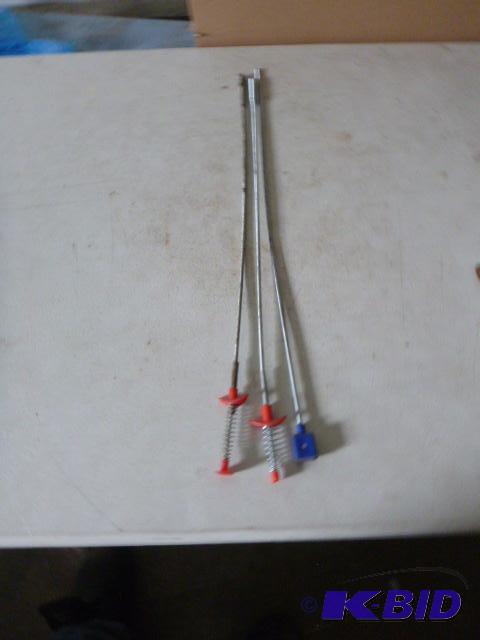 lot 153 image: Two Flex Grabber and Flex Magnet...