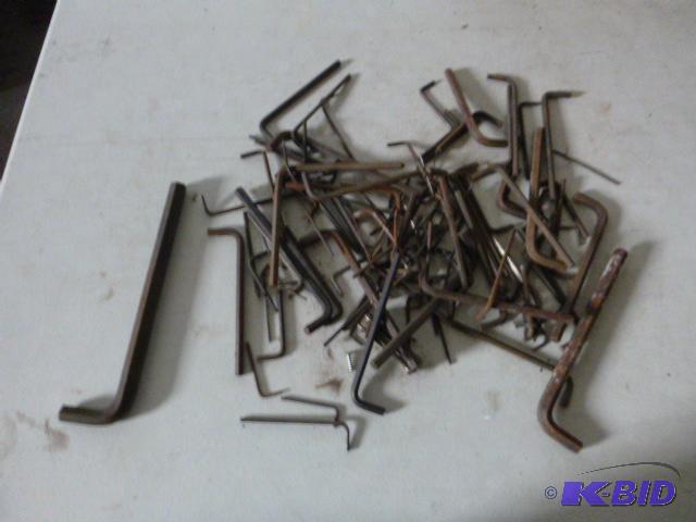 lot 158 image: Miscellaneous Allen Wrenches...