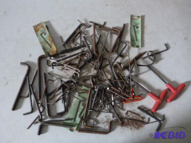 lot 159 image: Miscellaneous Allen Wrenches...