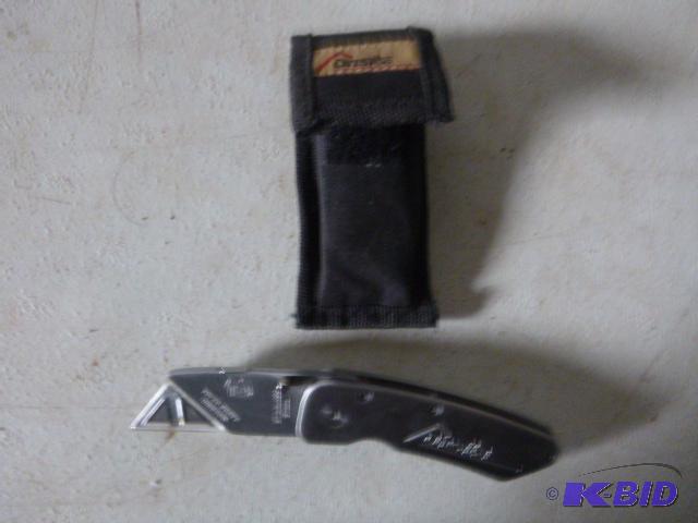 lot 167 image: On Site Utility Knife with Sheath...