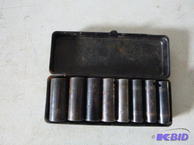 lot 251 image: Deep Impact Sockets 516" to 34"...