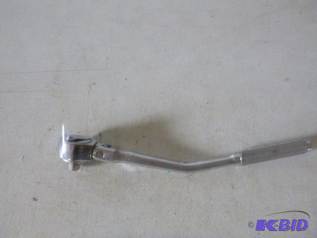 lot 275 image: Stanley 38" Ratchet with Swivel Head...